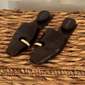 Tory Burch Pierced Mule in Plum/Gold